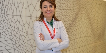 erken-yasta-kozmetik-kullaniminin-5-zararina-dikkat.jpg