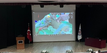 ege-universitesi-pediatrik-toroskopi-alaninda-dunyaca-unlu-cerrahlari-agirladi.jpg