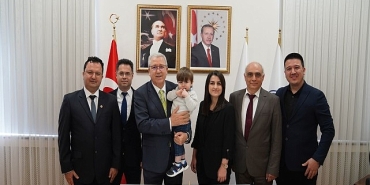 kadin-hastalar-icin-tasarlanan-giyilebilir-harici-idrar-toplama-cihazi-tasarimi-odullendirildi.jpg