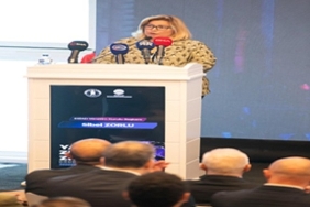 baskan-tugay-yapay-zeka-zirvesinde-konustu.jpg