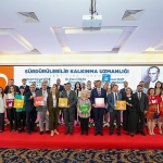baskan-zeyrek-zirvede-ortaya-cikan-fikirler-manisanin-gelecegi-icin-bir-eylem-rehberine-donusecek.jpg