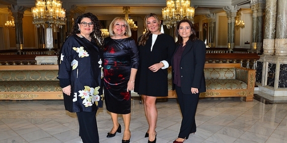 Kültürel Dönüşüm Derneği’nden Kültürel Hafızaya Bir Belgesel: Women In Bloom Lansmanı Çırağan Sarayı’nda Gerçekleşti