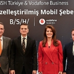 vodafone-business-ve-bsh-ev-aletleri-turkiyede-ticari-kullanimdaki-ilk-5g-destekli-akilli-fabrika-uygulamasini-hayata-gecirdi.jpg