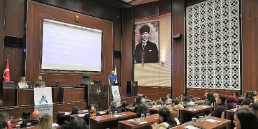 belediye-personeline-saglikli-yasam-semineri.jpg