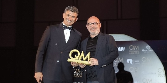 Jolly, QM Awards’ta çifte ödülle sahnede