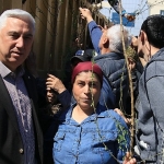 bergamadan-uretime-buyuk-destek-ahlat-agaclari-asilandi-binlerce-fidan-dagitildi.jpg