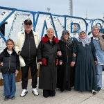 safiye-soyman-ve-faik-ozturke-karsta-yogun-ilgi.jpg