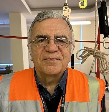 kurban-kesimini-mutlaka-isi-bilen-kasaplar-yapmali.jpg