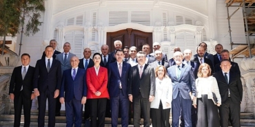 turkiye-bankalar-birligi-yonetim-kurulu-bakan-murat-kurum-ile-bir-araya-geldi.jpg